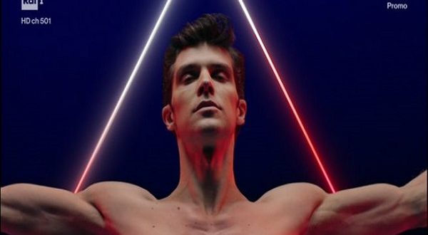 Roberto Bolle Danza con me, il commovente messaggio di Virginia Raffaele