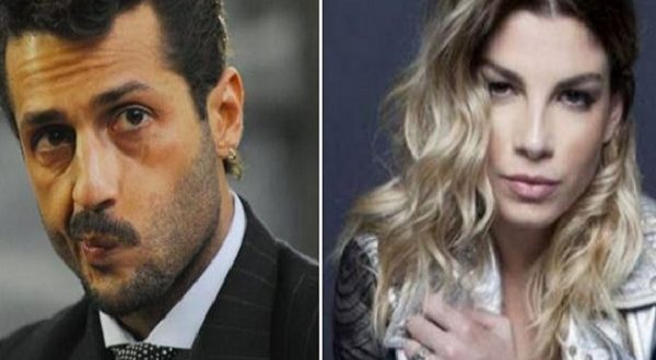 Fabrizio Corona difende Emma Marrone e si dissocia da Io Spio